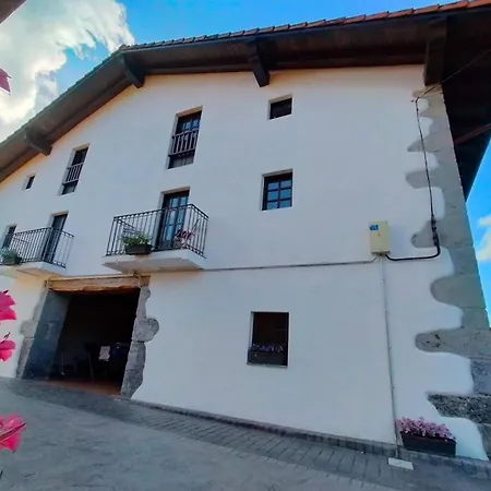 Urdaibai En Reserva De La Biosfera Isla Bekoa Auzoa