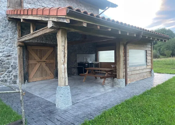 Gautegiz Arteaga Reserva Urdaibai ホームステイ *